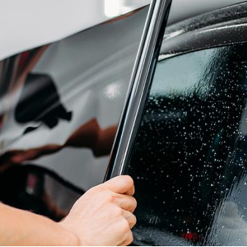 Auton ikkunan kalvo Auton ikkunan kalvo